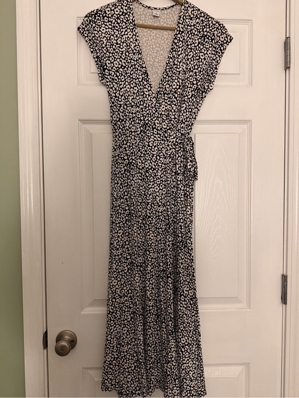 Old Navy Wrap Midi Dress
